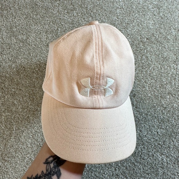 Under Armour Women's Adjustable Hat Cap Peach Blush Logo OSFA - Picture 1 of 8